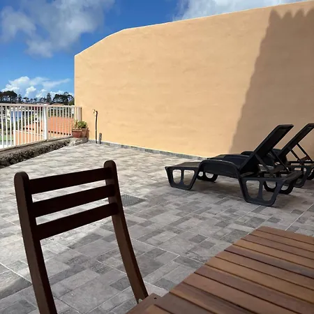 Apartment Casa Caronehe